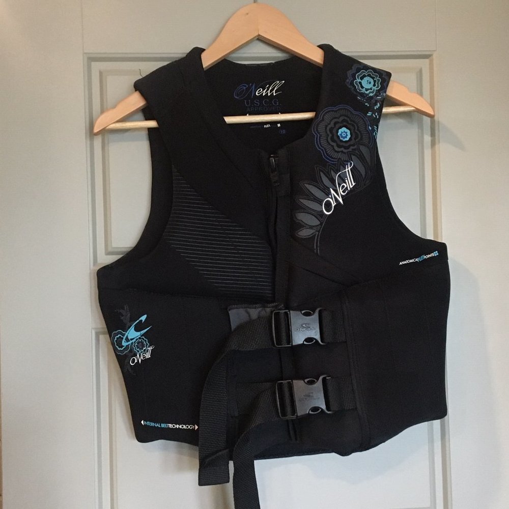 WOMEN'S O'NEILL SIREN USCG LIFE VEST